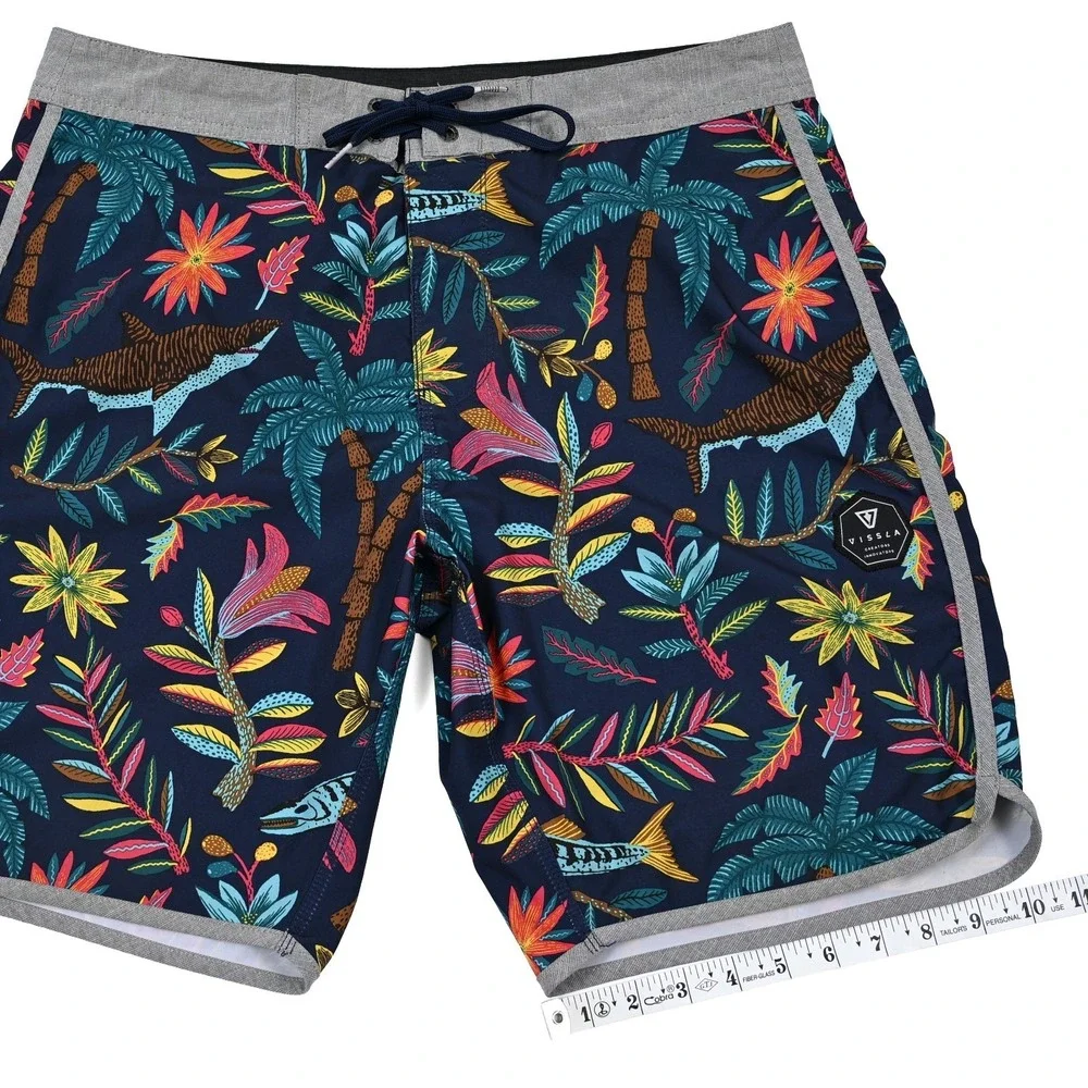 Vissla Board Shorts Coconut Stretch Mens 33 Sharks Floral Beach Swim Surf